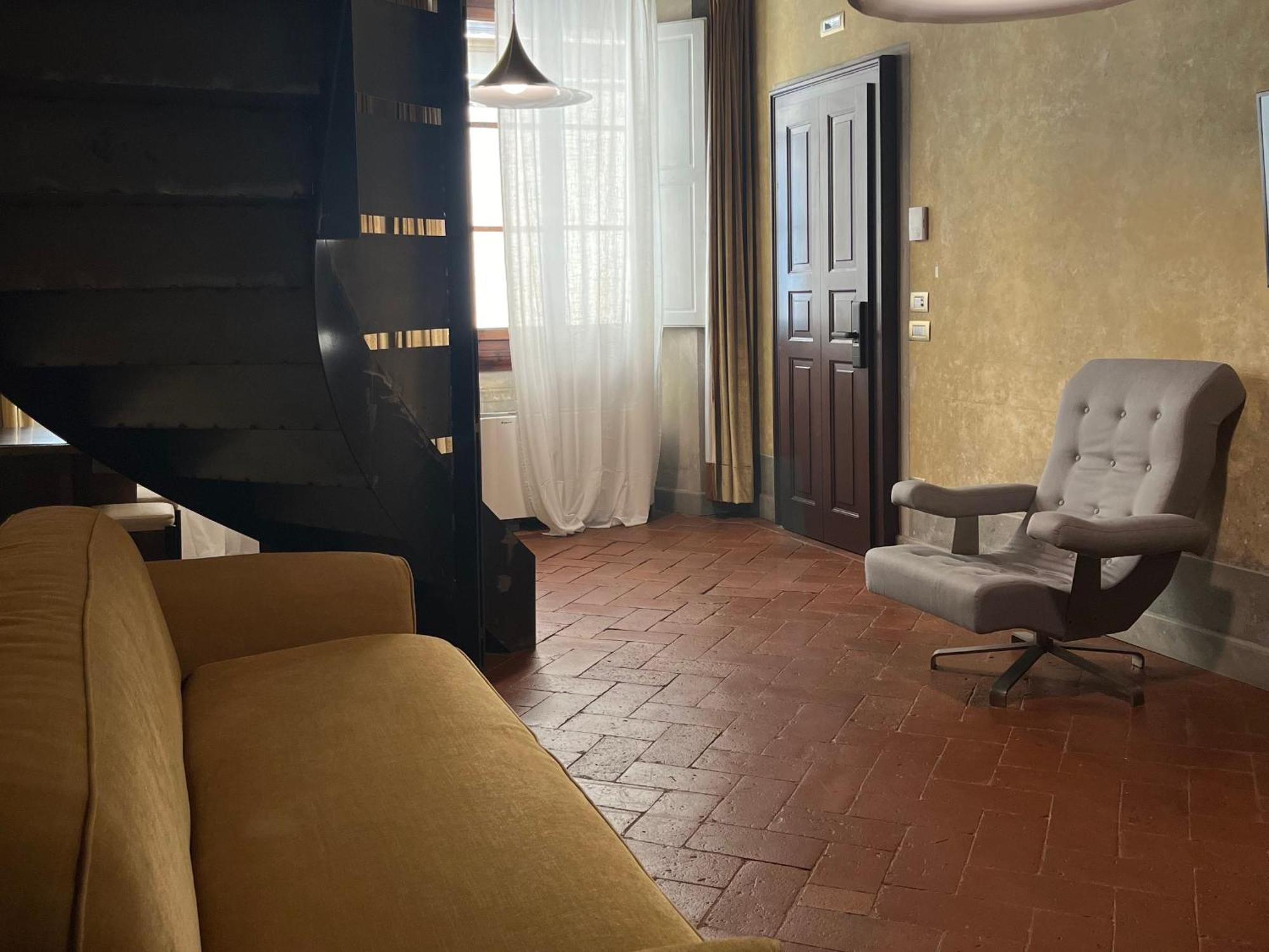 Numa Florence Palazzo San Niccolo Номер фото